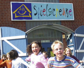 dit_und_dat_spielscheune.jpg dit_und_dat_spielscheune.jpg